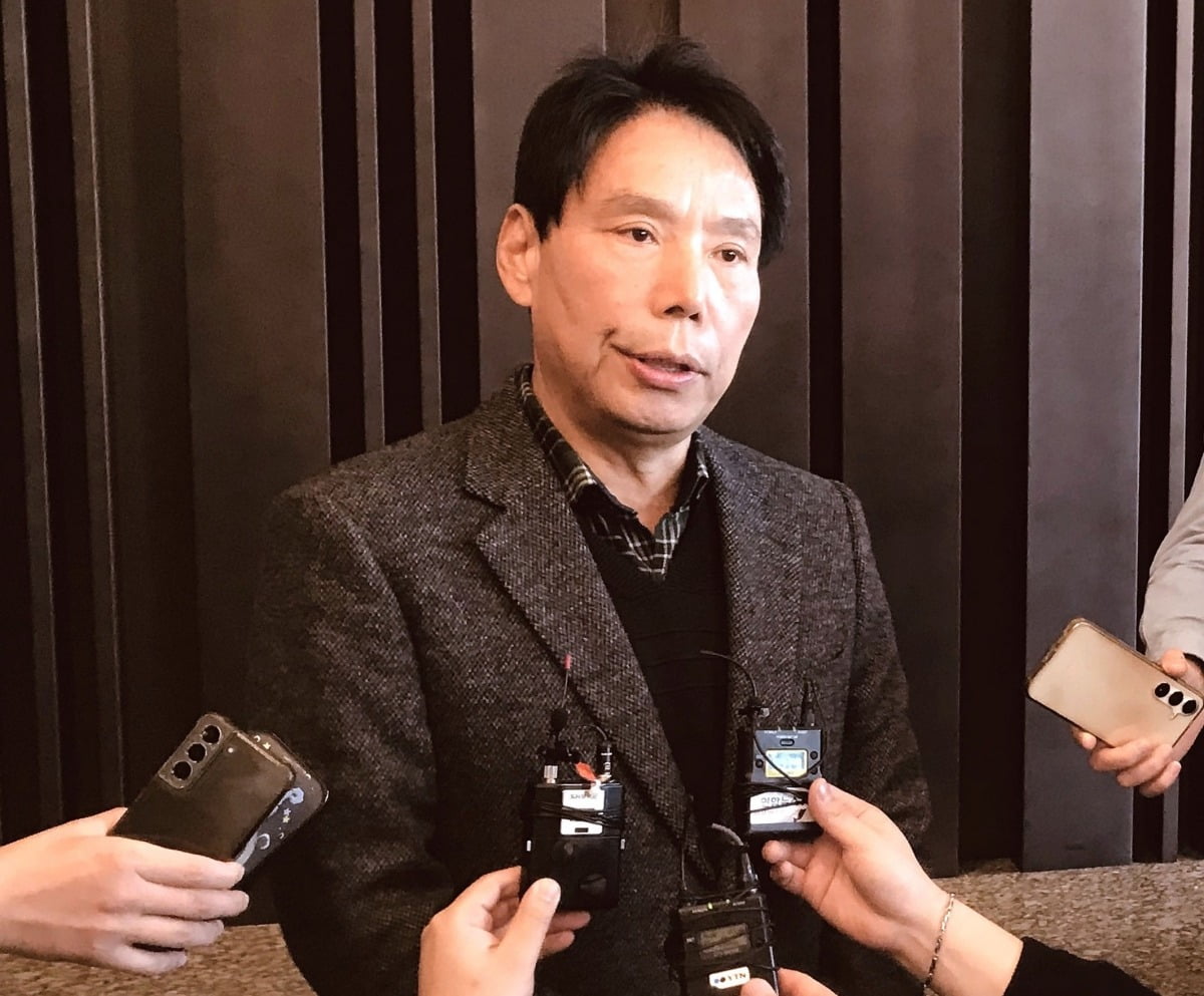 西媒：要求包机被主办方拒绝，巴萨不会出席金童奖典礼