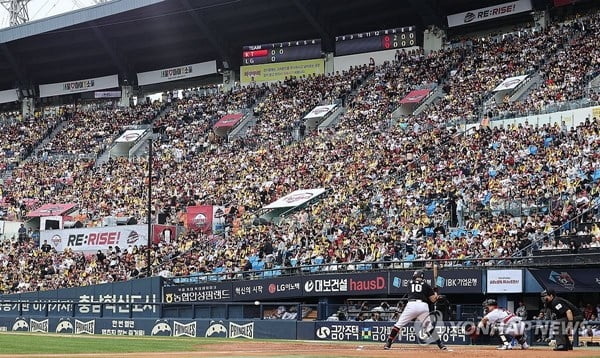 同曦80-89青岛，赛后遭遇三个坏消息，2本土球员纯刷数据！