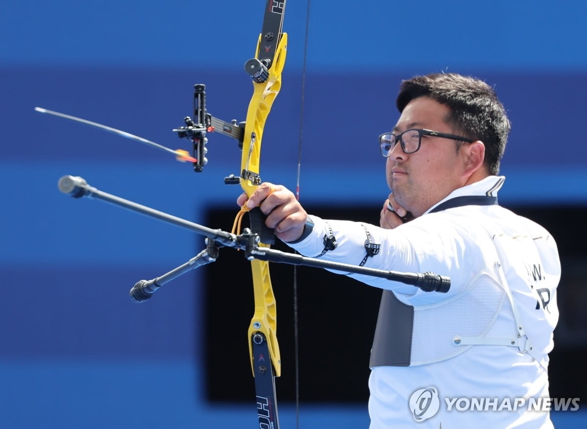 西媒：乌奈-西蒙将在下周获得出战许可，国际比赛日后复出