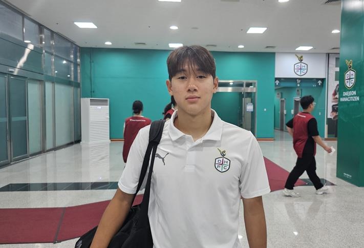 英超-曼联2-1逆转布伦特福德 终结5场不胜！加纳乔霍伊伦建功