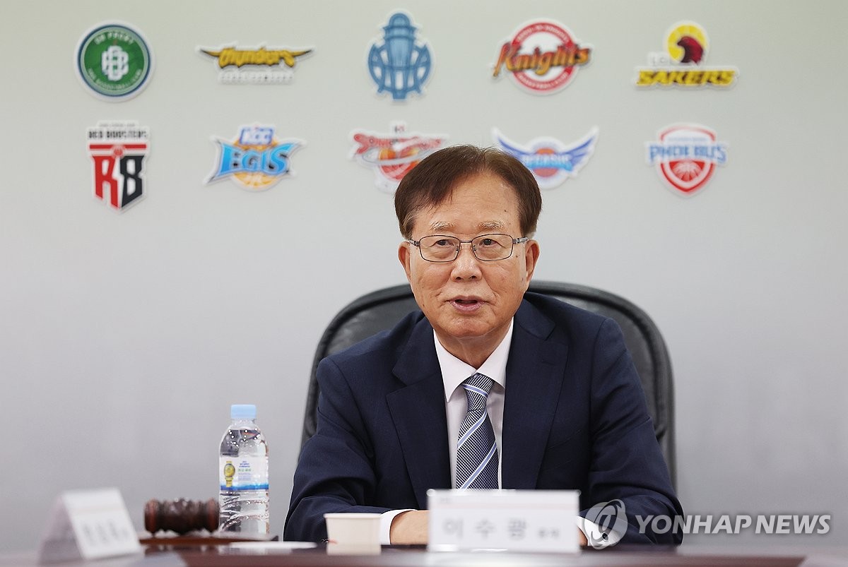 西甲半场：加维错失良机，佩德里打破僵局，巴萨暂1-0马竞