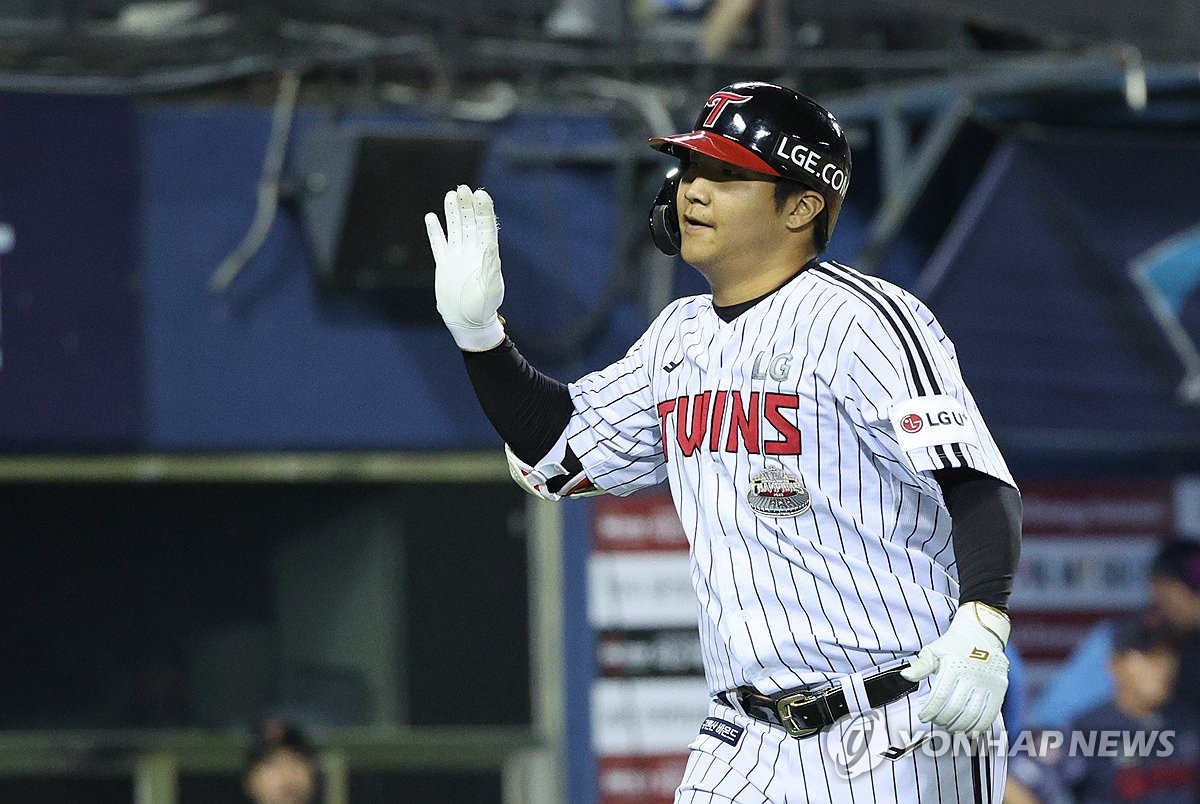 状态火热！唐斯狂砍32分11篮板&引领6人得分上双 尼克斯大胜雄鹿